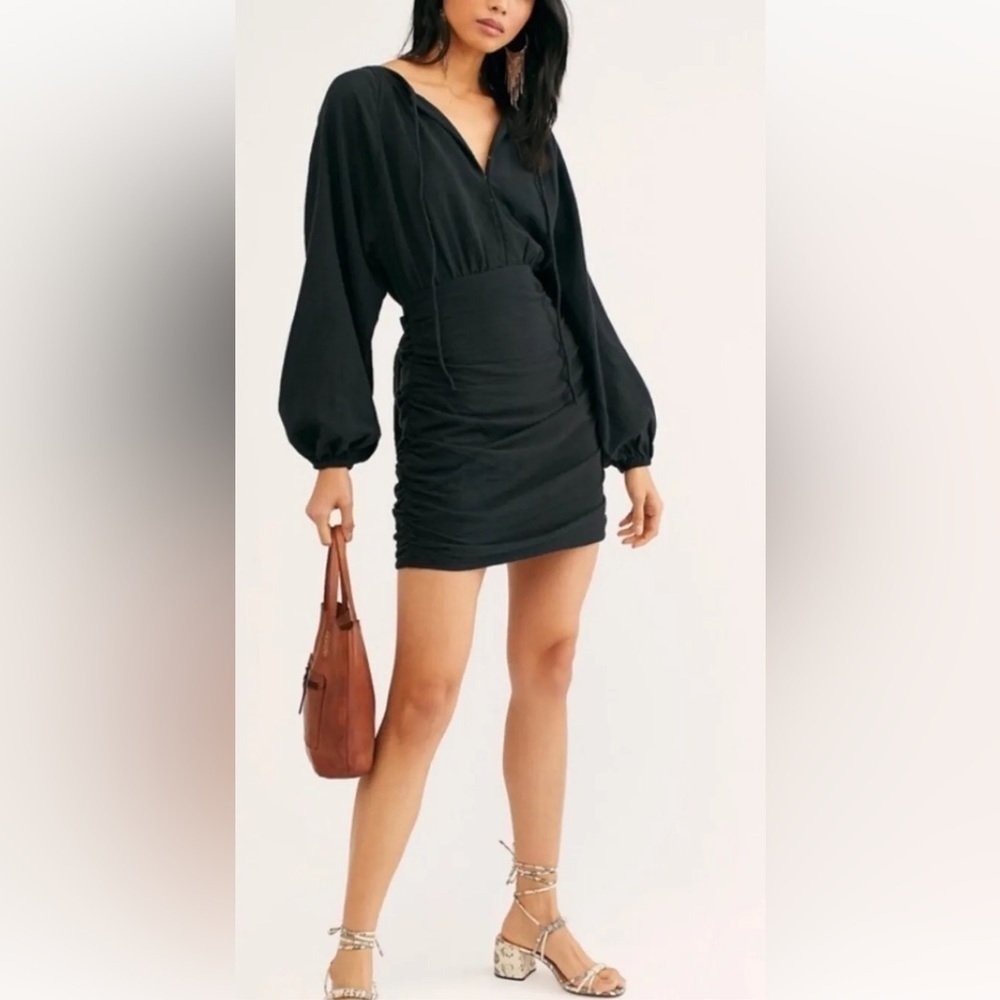 NWT FREE PEOPLE ENDLESS SUMMER Sz (S) THE ONLY ONE BLACK TIE BACK MINI DRESS - Picture 2 of 10